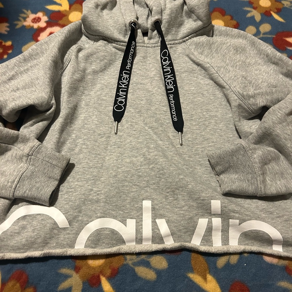 cropped calvin klein hoodie